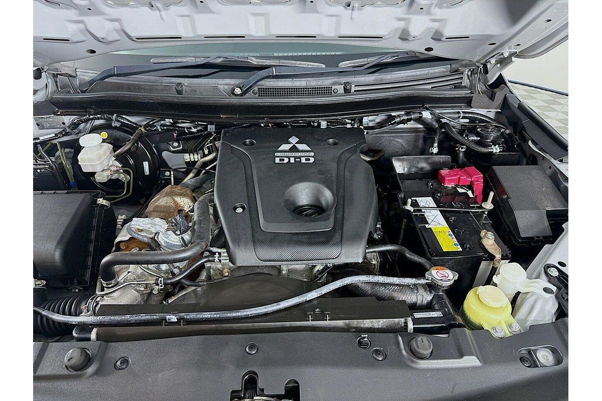 2021 Mitsubishi Triton GLX ADAS MR 4X4