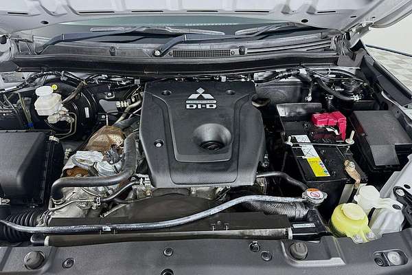 2021 Mitsubishi Triton GLX ADAS MR 4X4