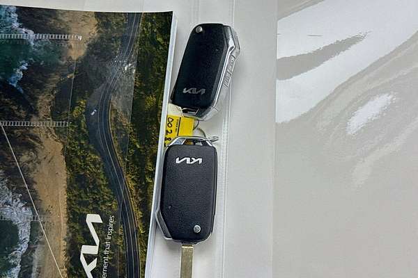 2022 Kia Carnival S KA4