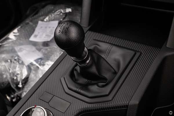 2025 Mitsubishi Triton GLX MV 4X4