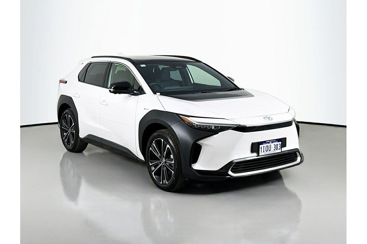 2024 Toyota bZ4X YEAM15R
