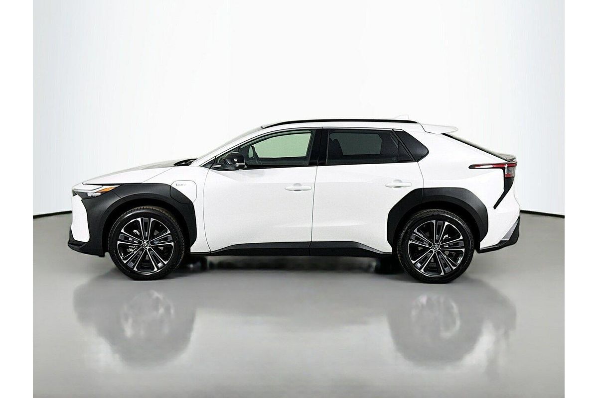 2024 Toyota bZ4X YEAM15R