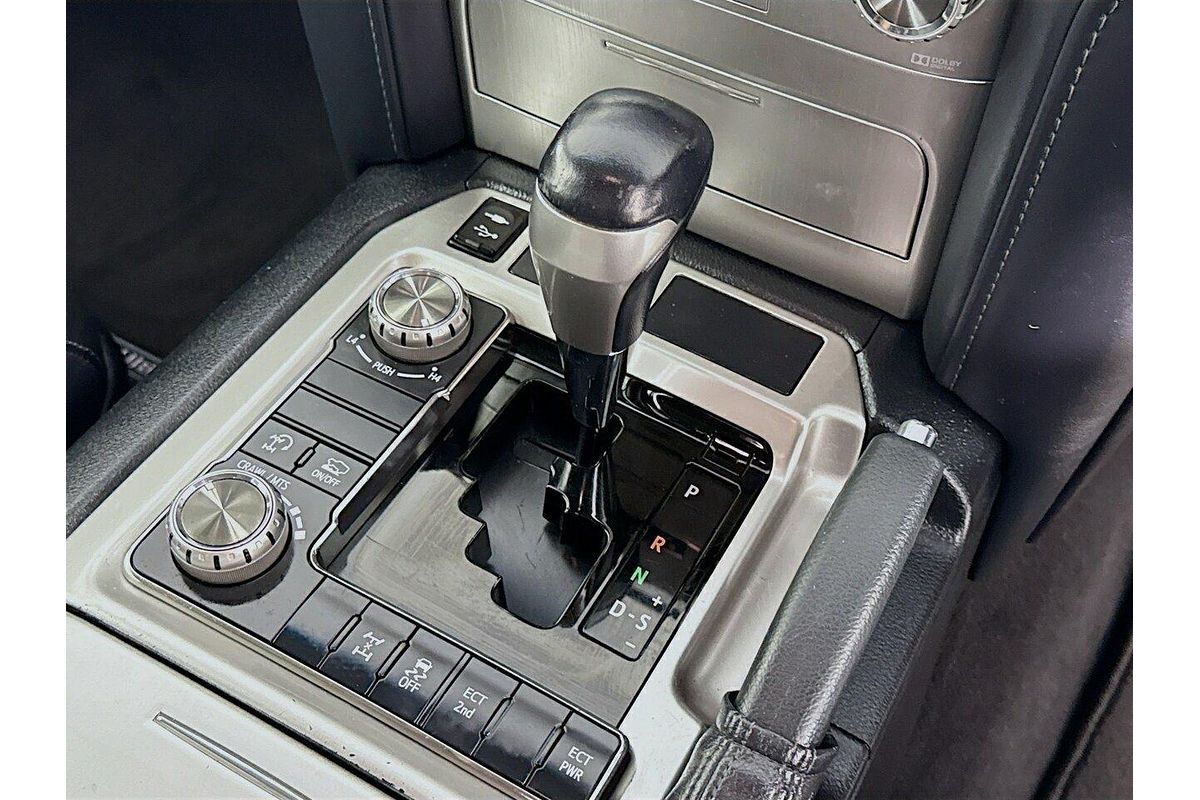 2020 Toyota Landcruiser VX VDJ200R