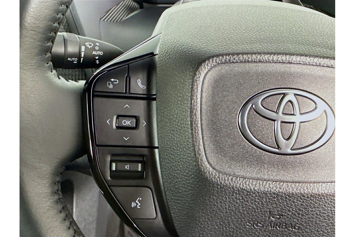 2024 Toyota bZ4X YEAM15R