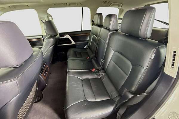 2020 Toyota Landcruiser VX VDJ200R