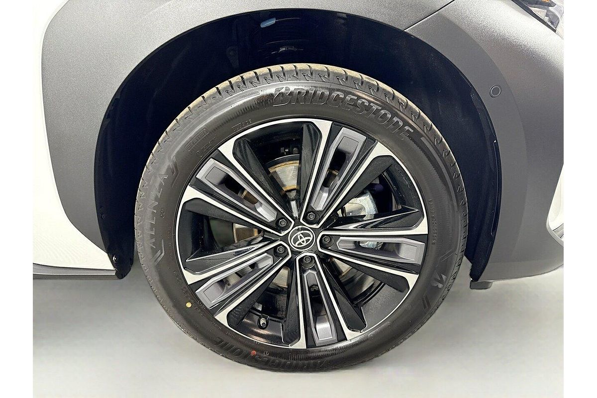 2024 Toyota bZ4X YEAM15R