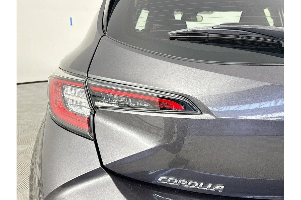 2022 Toyota Corolla Ascent Sport Hybrid ZWE219R