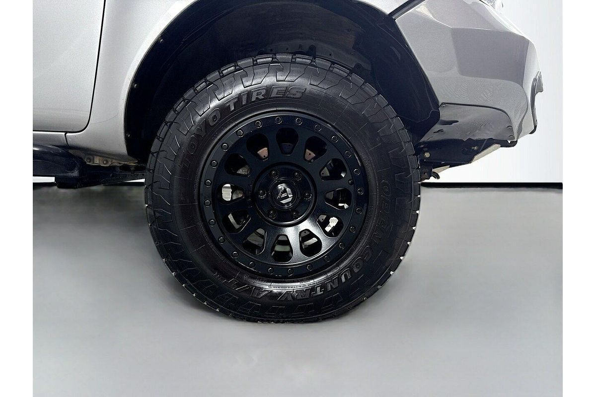 2019 Toyota Hilux SR5 GUN126R 4X4