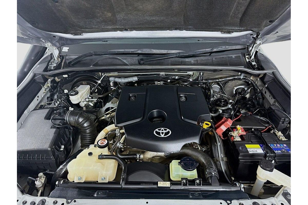 2019 Toyota Hilux SR5 GUN126R 4X4