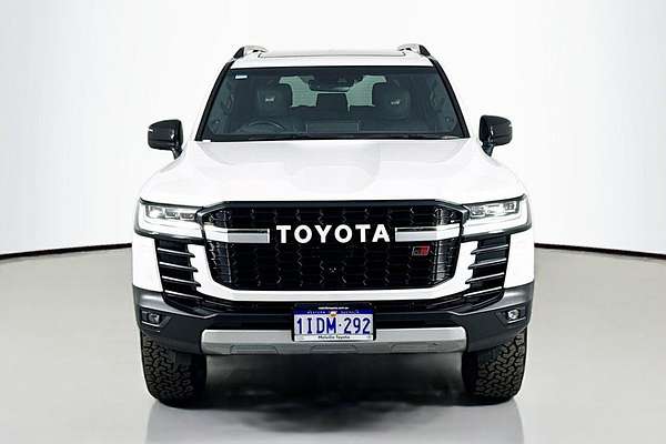 2024 Toyota Landcruiser GR Sport FJA300R