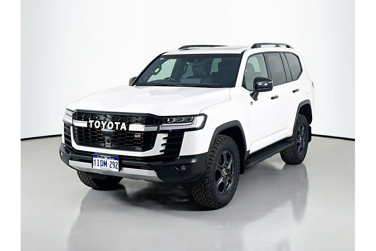 2024 Toyota Landcruiser GR Sport FJA300R