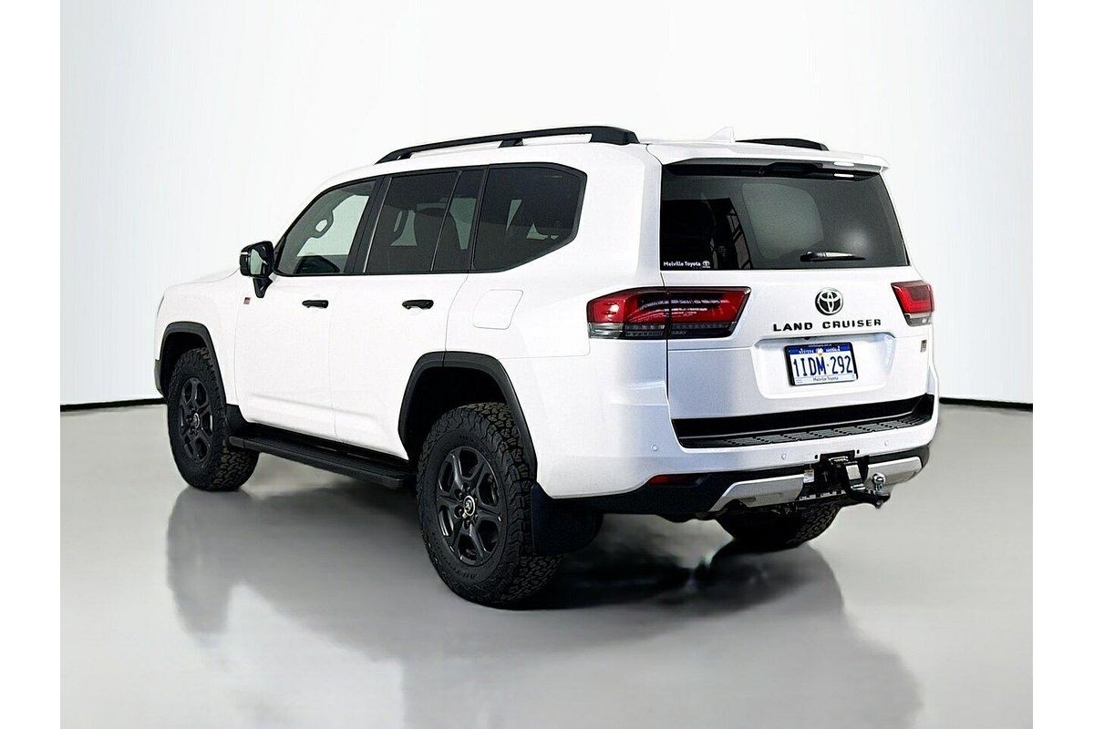 2024 Toyota Landcruiser GR Sport FJA300R