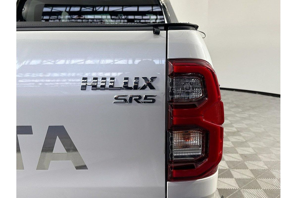 2021 Toyota Hilux SR5 GUN126R 4X4