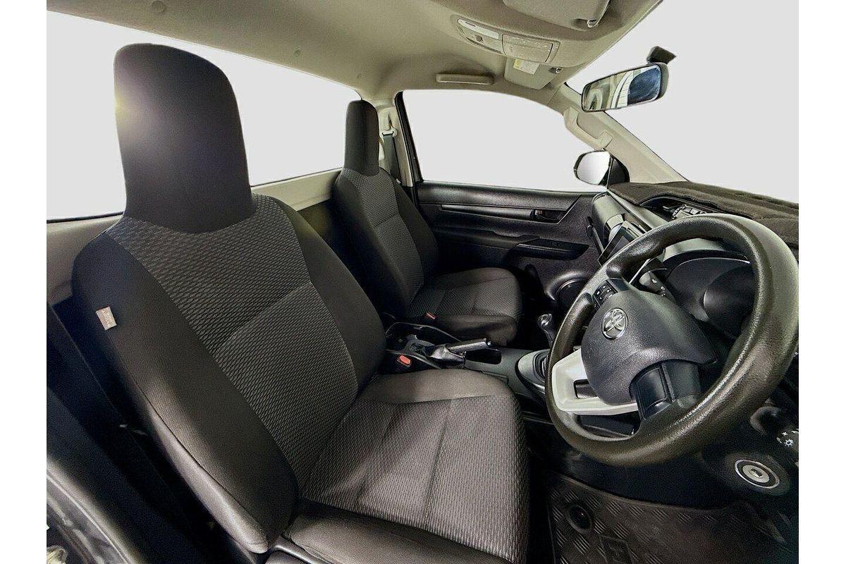 2017 Toyota Hilux Workmate TGN121R Rear Wheel Drive