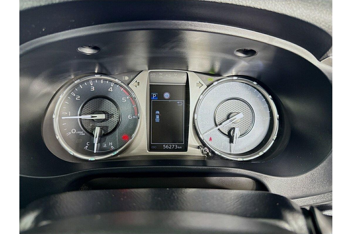 2021 Toyota Hilux SR5 GUN126R 4X4