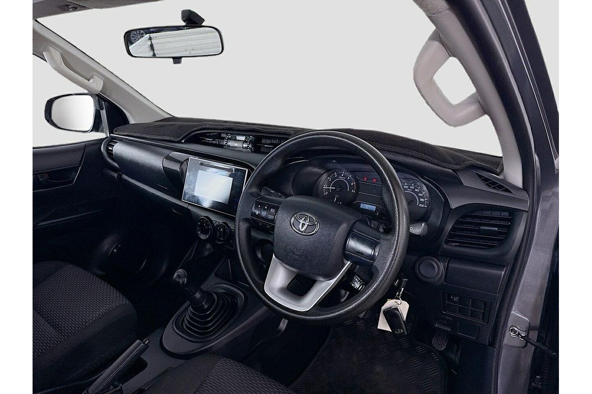 2017 Toyota Hilux Workmate TGN121R Rear Wheel Drive