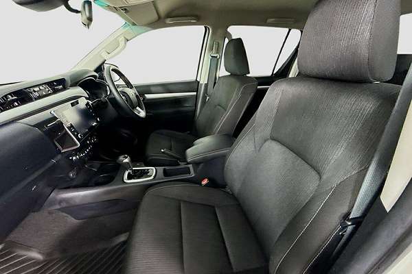 2021 Toyota Hilux SR5 GUN126R 4X4