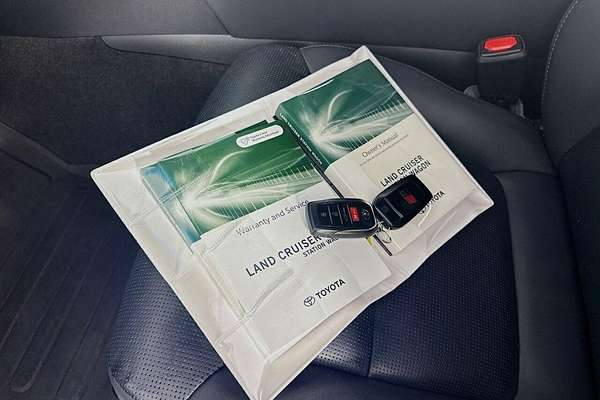 2024 Toyota Landcruiser GR Sport FJA300R