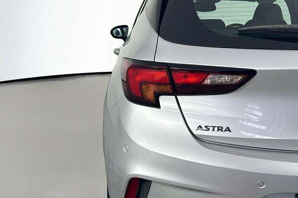 2017 Holden Astra R BK