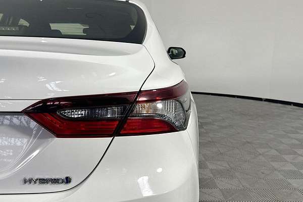 2021 Toyota Camry Ascent AXVH70R