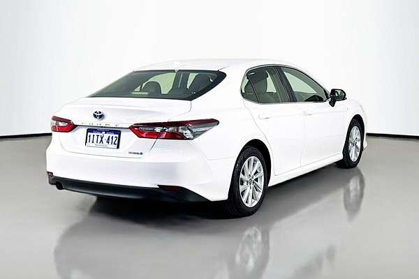 2021 Toyota Camry Ascent AXVH70R