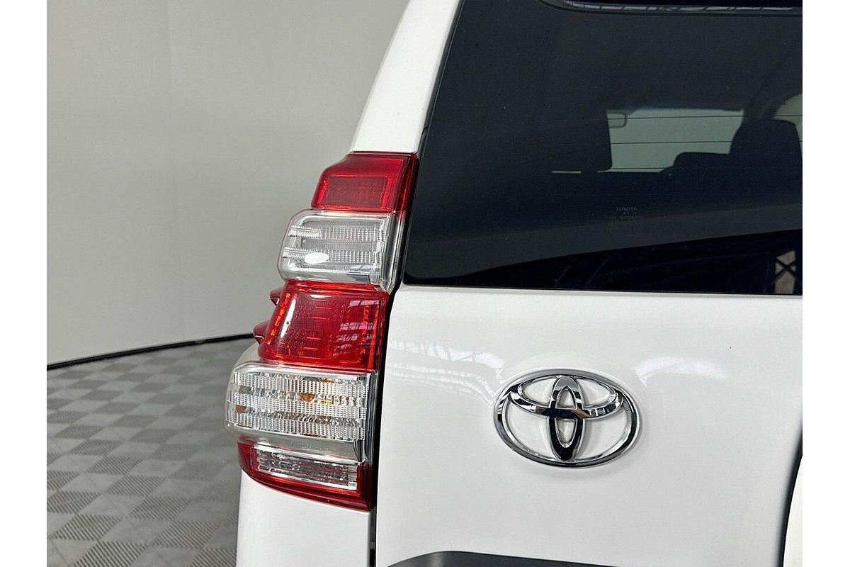 2017 Toyota Landcruiser Prado GXL GDJ150R