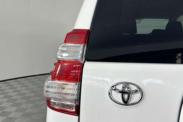 2017 Toyota Landcruiser Prado GXL GDJ150R