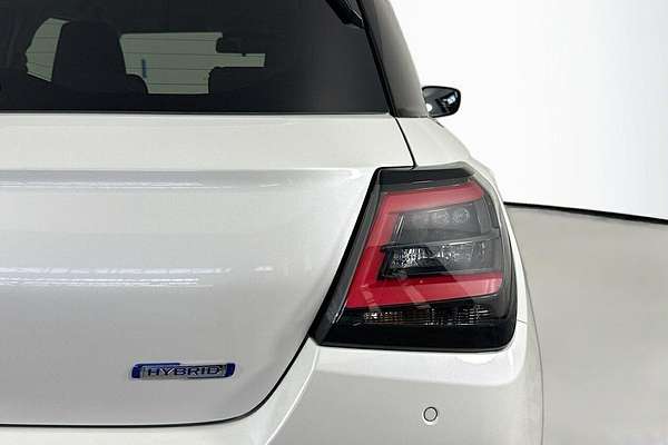 2025 Suzuki Swift Hybrid Plus UZ
