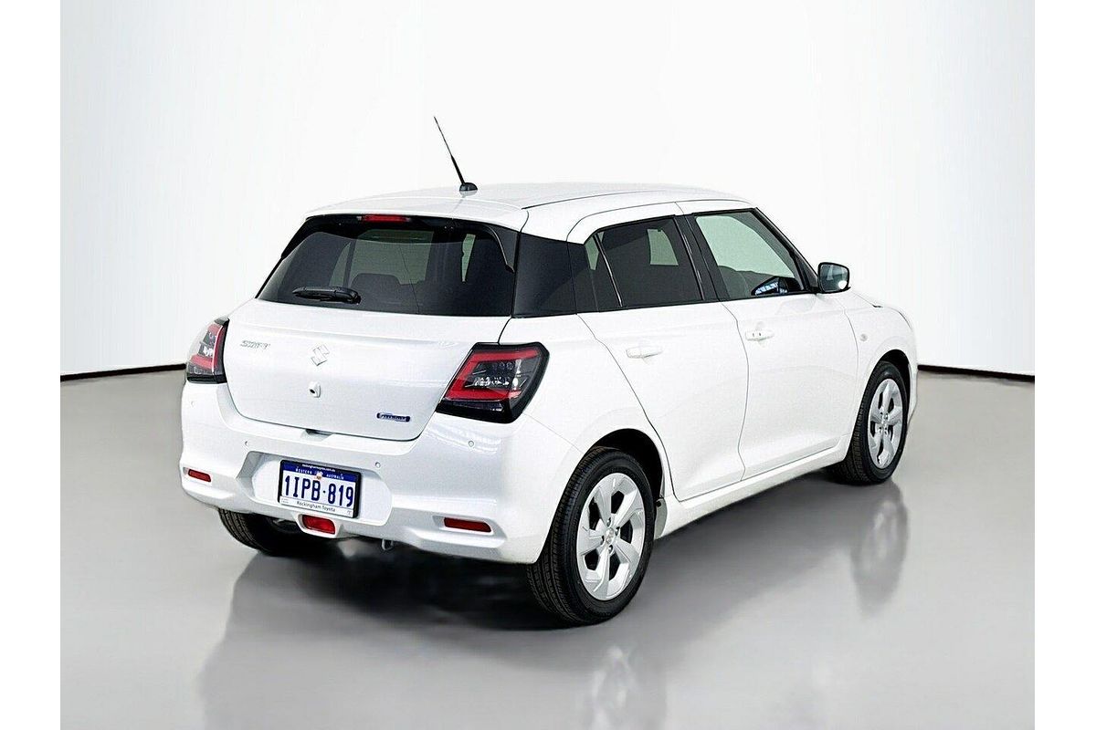 2025 Suzuki Swift Hybrid Plus UZ