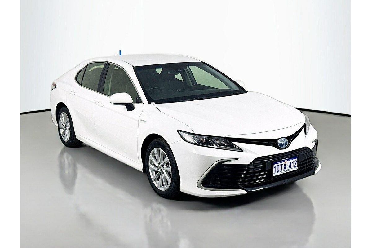 2021 Toyota Camry Ascent AXVH70R