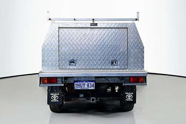 2017 Nissan Navara RX D23 Series 2 Rear Wheel Drive