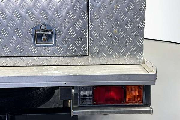 2017 Nissan Navara RX D23 Series 2 Rear Wheel Drive