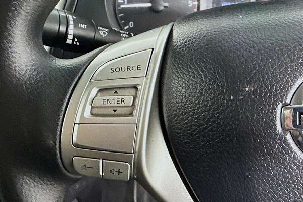 2017 Nissan Navara RX D23 Series 2 Rear Wheel Drive