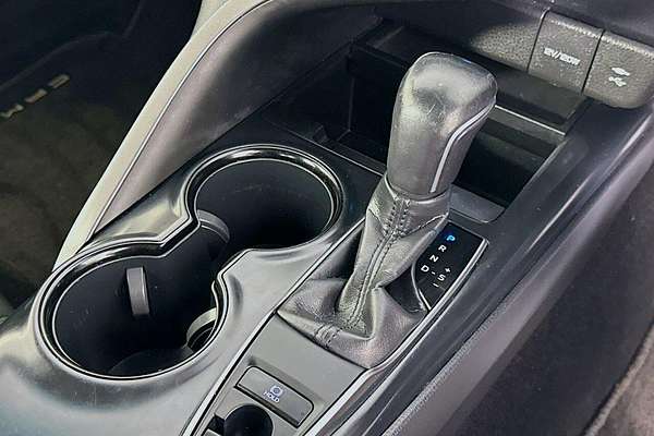 2018 Toyota Camry Ascent Sport ASV70R