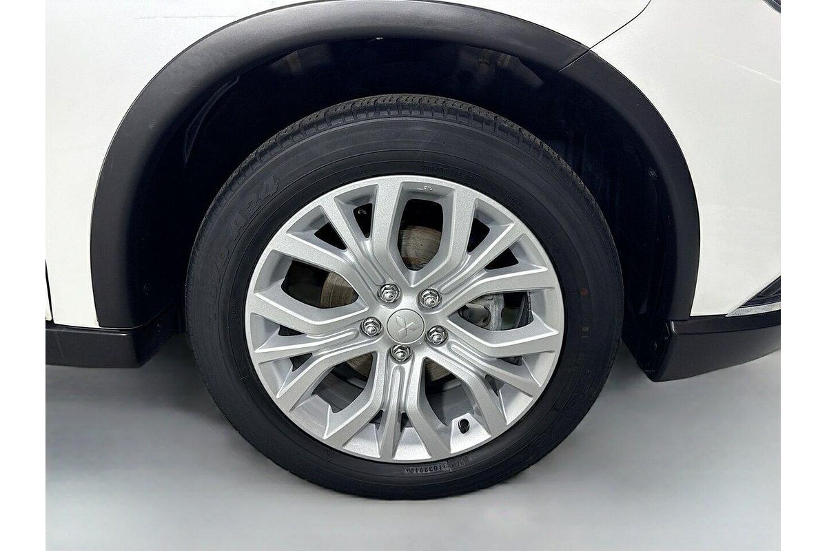 2019 Mitsubishi Outlander ES ZL