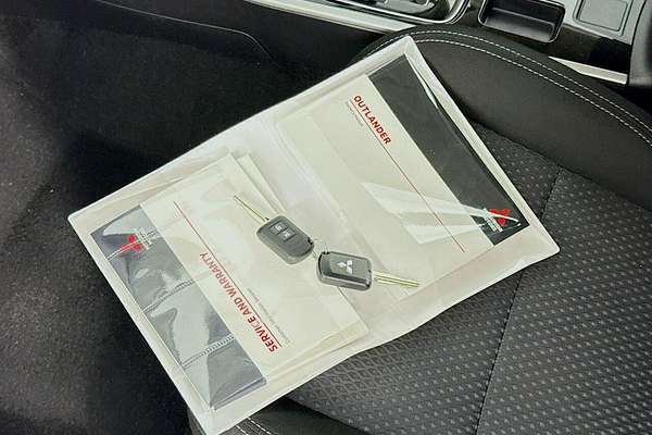 2019 Mitsubishi Outlander ES ZL