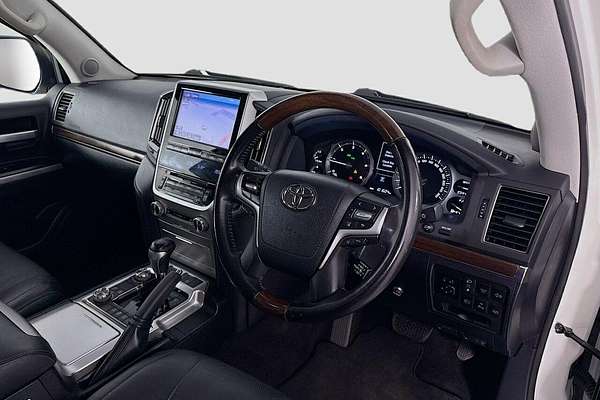 2021 Toyota Landcruiser Sahara VDJ200R