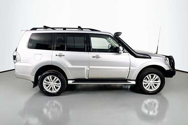 2018 Mitsubishi Pajero GLX NX