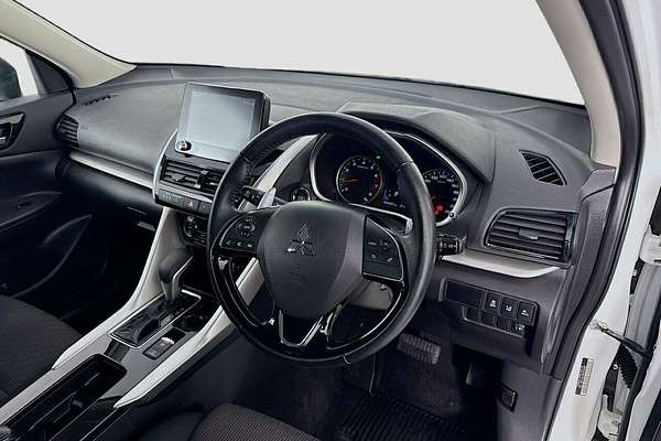 2024 Mitsubishi Eclipse Cross LS YB