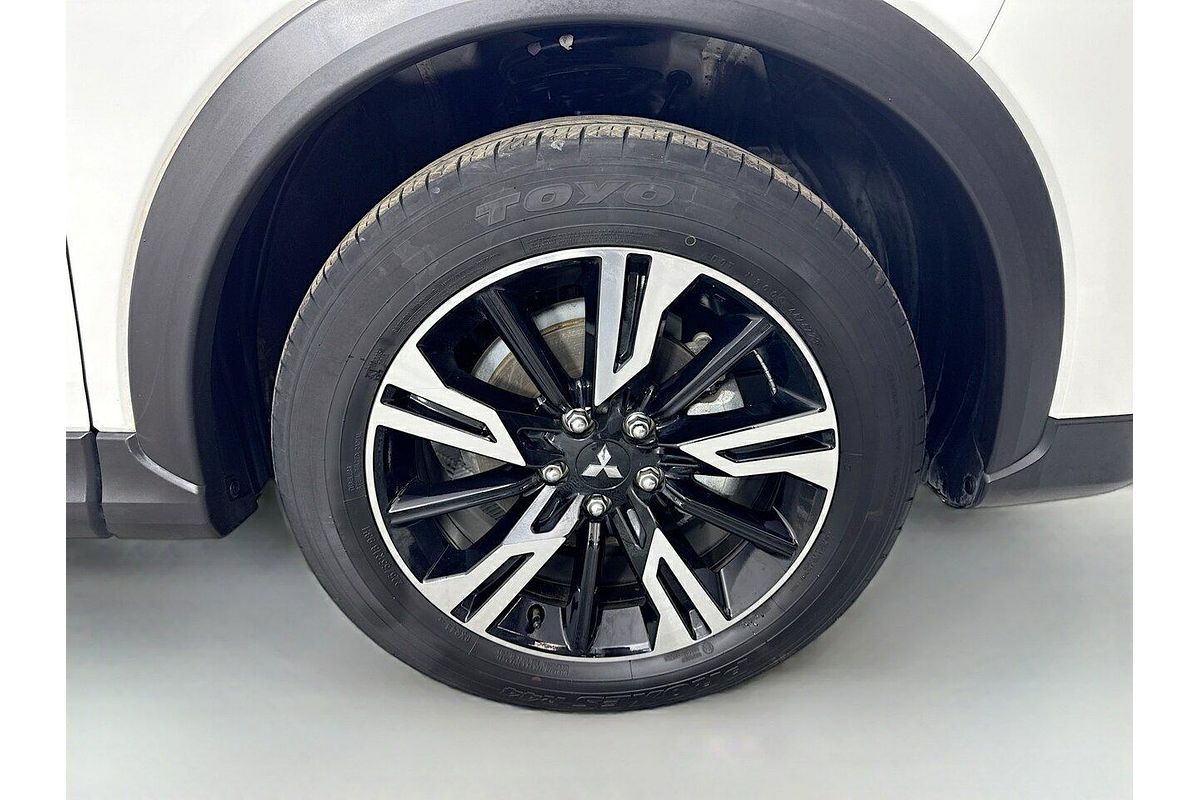 2024 Mitsubishi Eclipse Cross LS YB