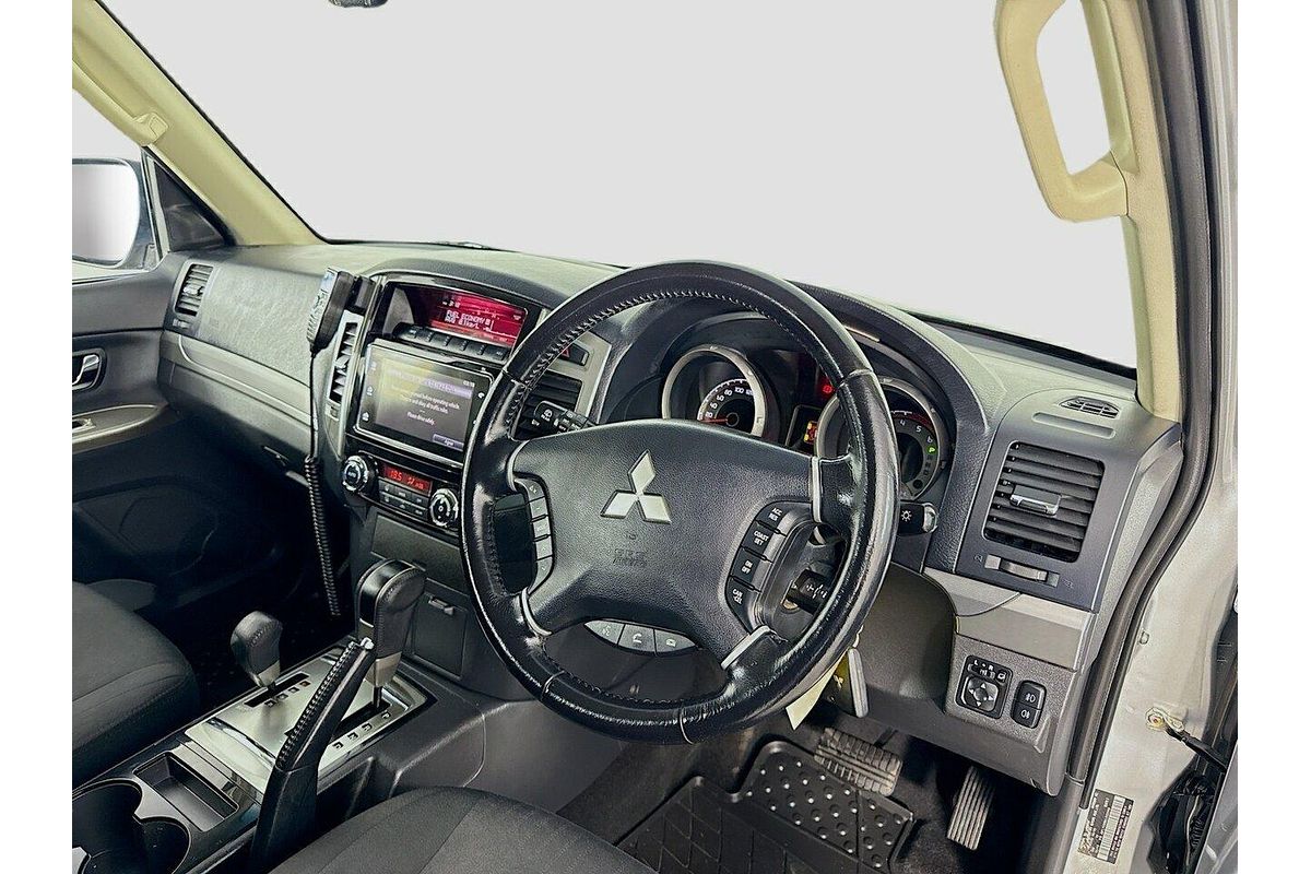 2018 Mitsubishi Pajero GLX NX