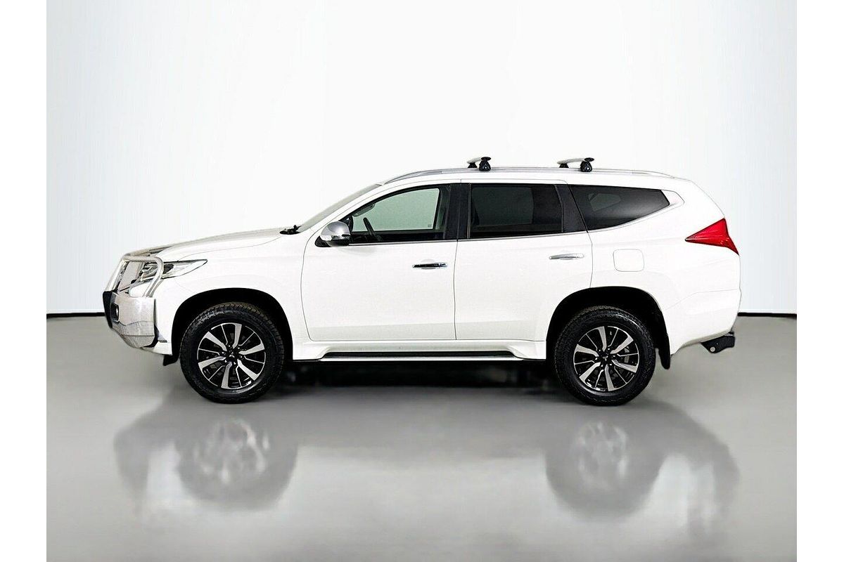 2017 Mitsubishi Pajero Sport GLX QE