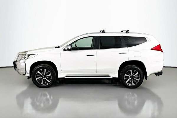 2017 Mitsubishi Pajero Sport GLX QE