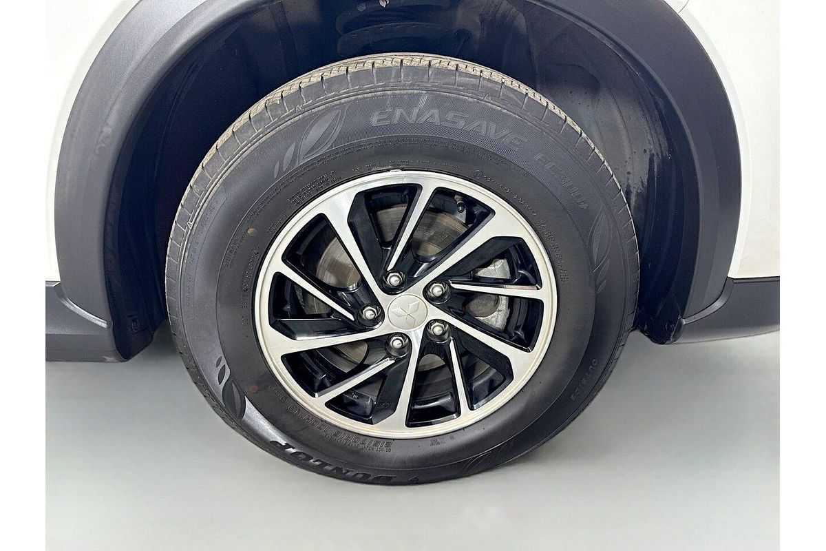 2024 Mitsubishi Eclipse Cross ES YB