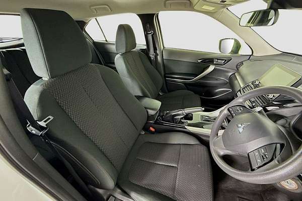 2024 Mitsubishi Eclipse Cross ES YB