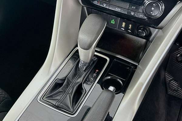 2024 Mitsubishi Eclipse Cross ES YB