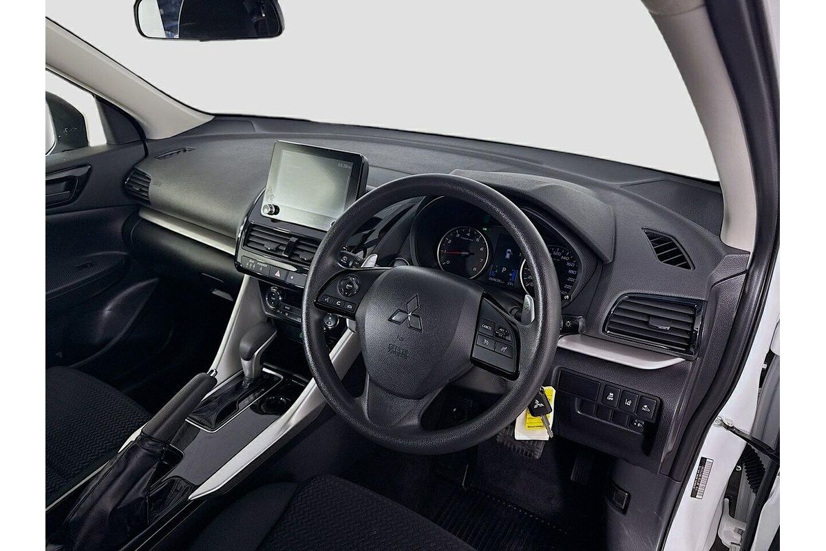 2024 Mitsubishi Eclipse Cross ES YB