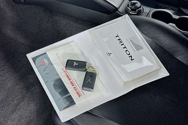 2019 Mitsubishi Triton GLS Premium MR 4X4