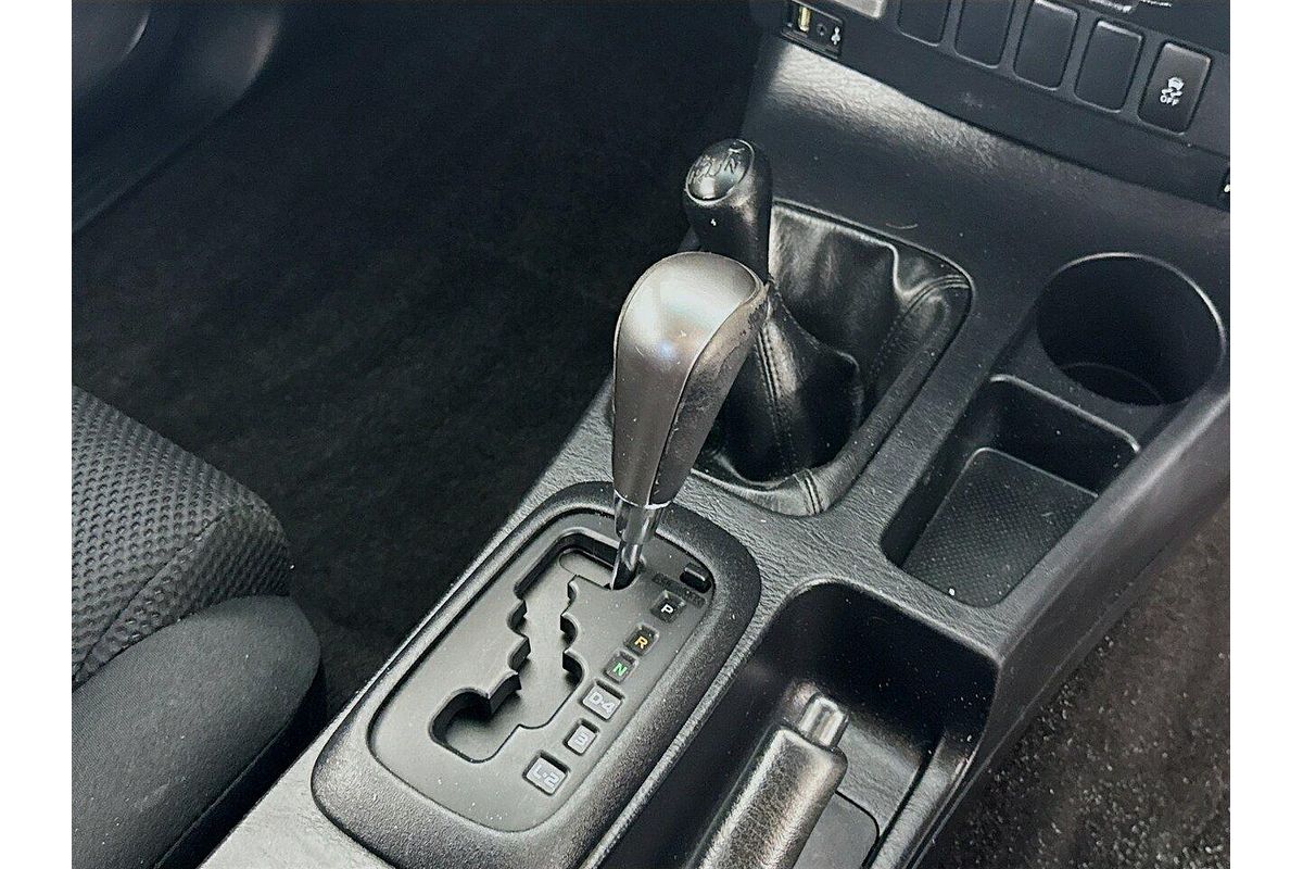 2015 Toyota Hilux SR5 KUN26R 4X4