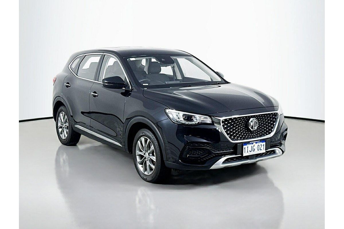 2022 MG HS Core SAS23